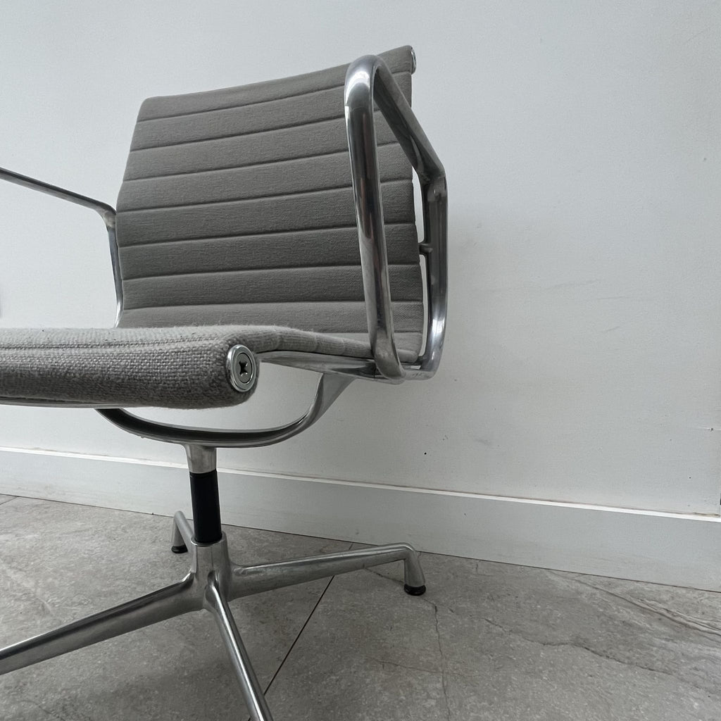 Charles Eames EA108 for Vitra x3