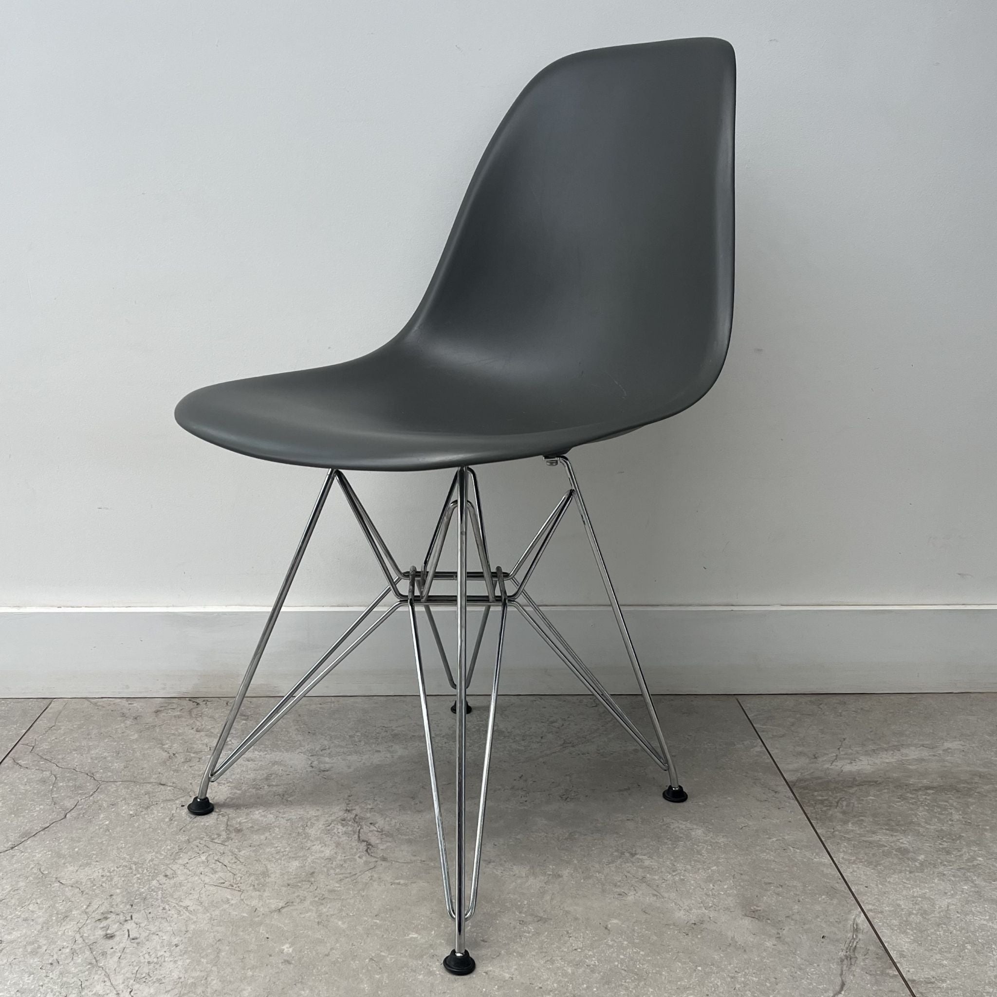 Charles Eames DSR for Vitra