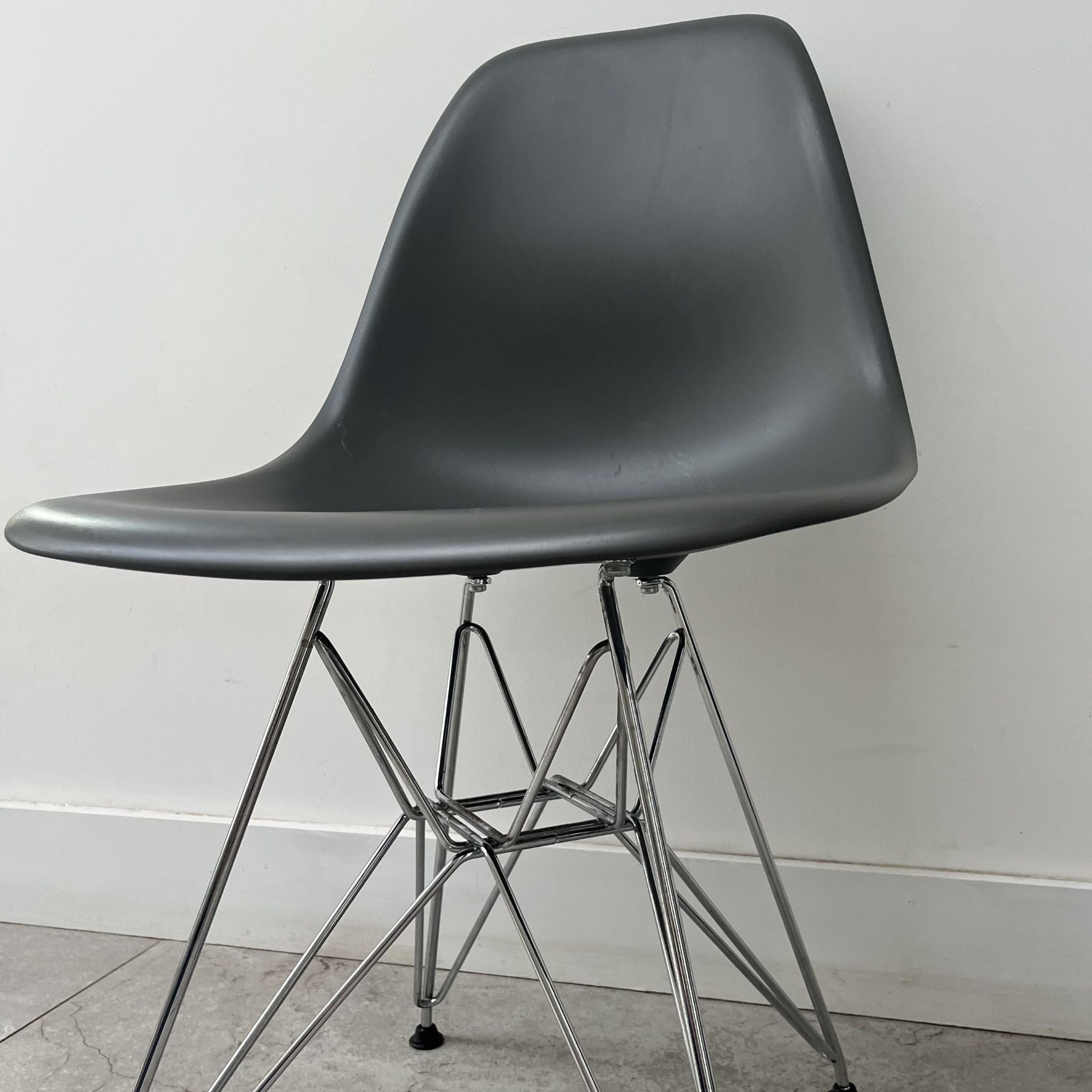 Charles Eames DSR for Vitra