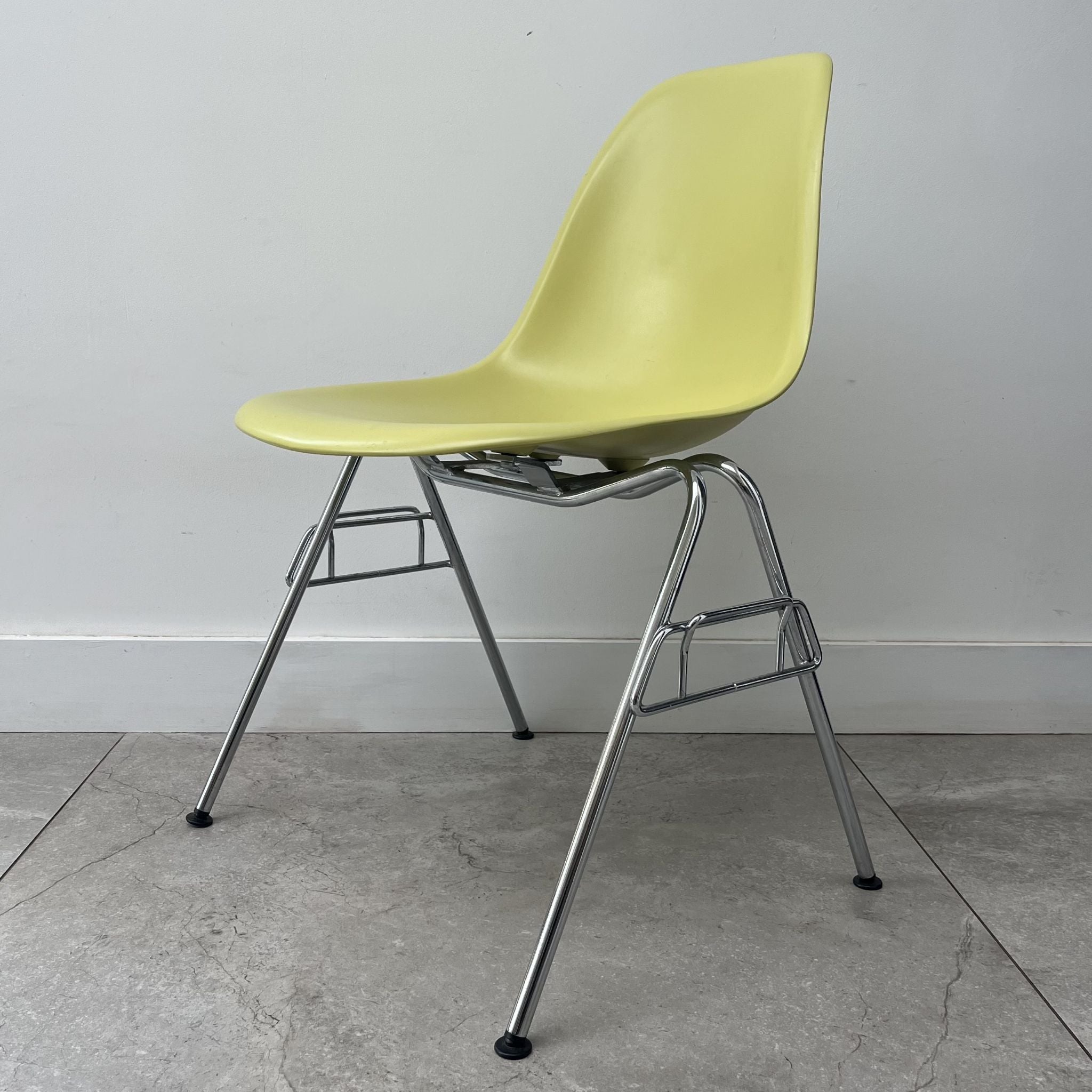Charles Eames DSS for Vitra x6