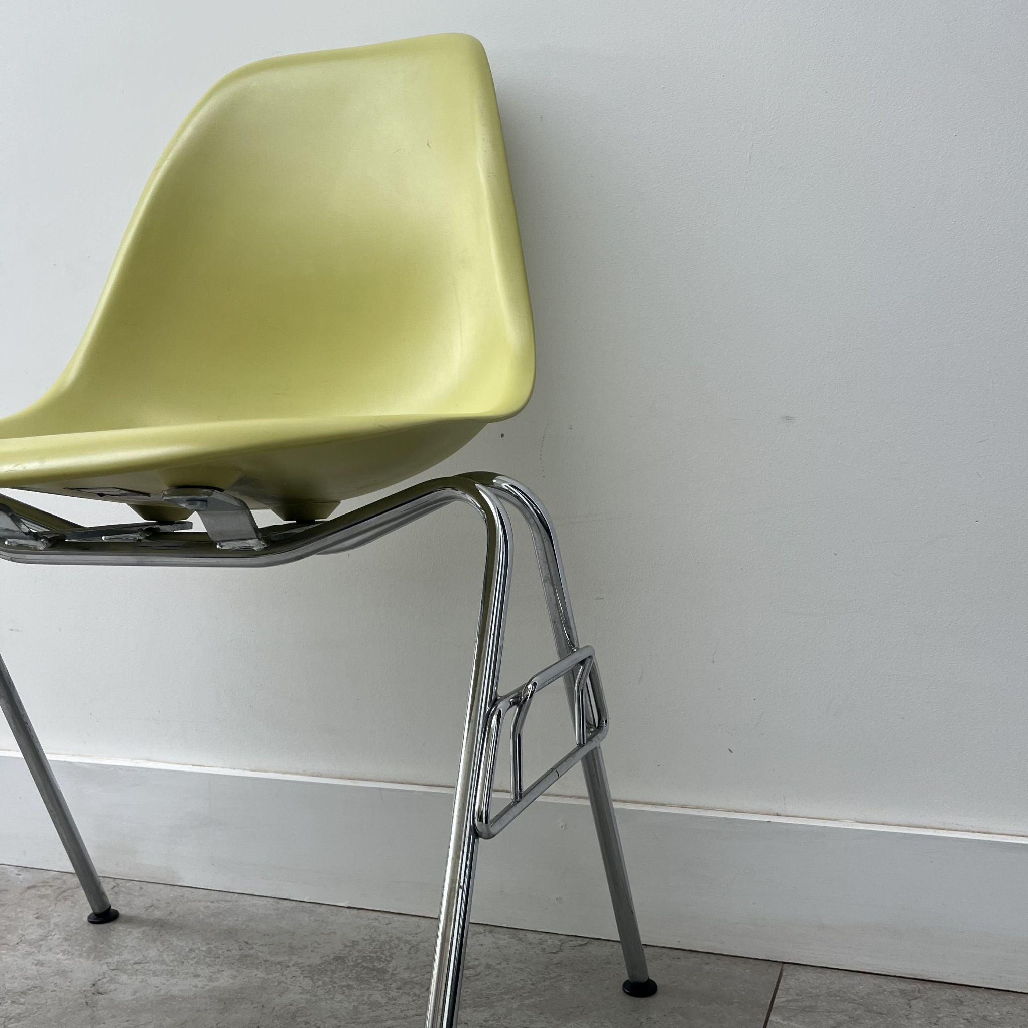 Charles Eames DSS for Vitra x6