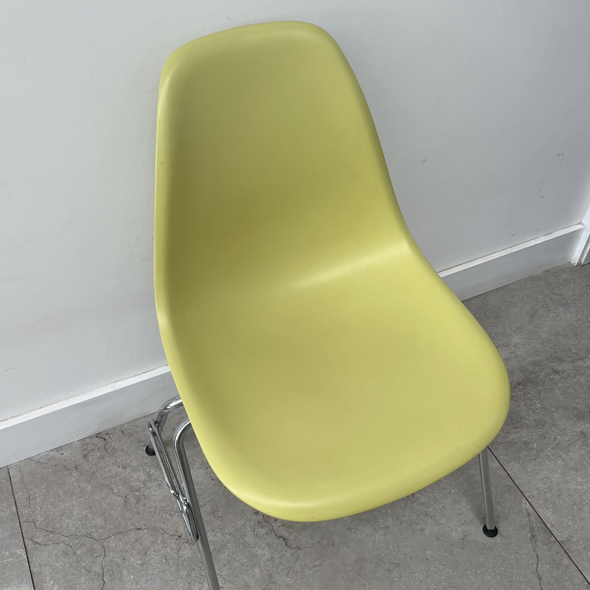 Charles Eames DSS for Vitra x6