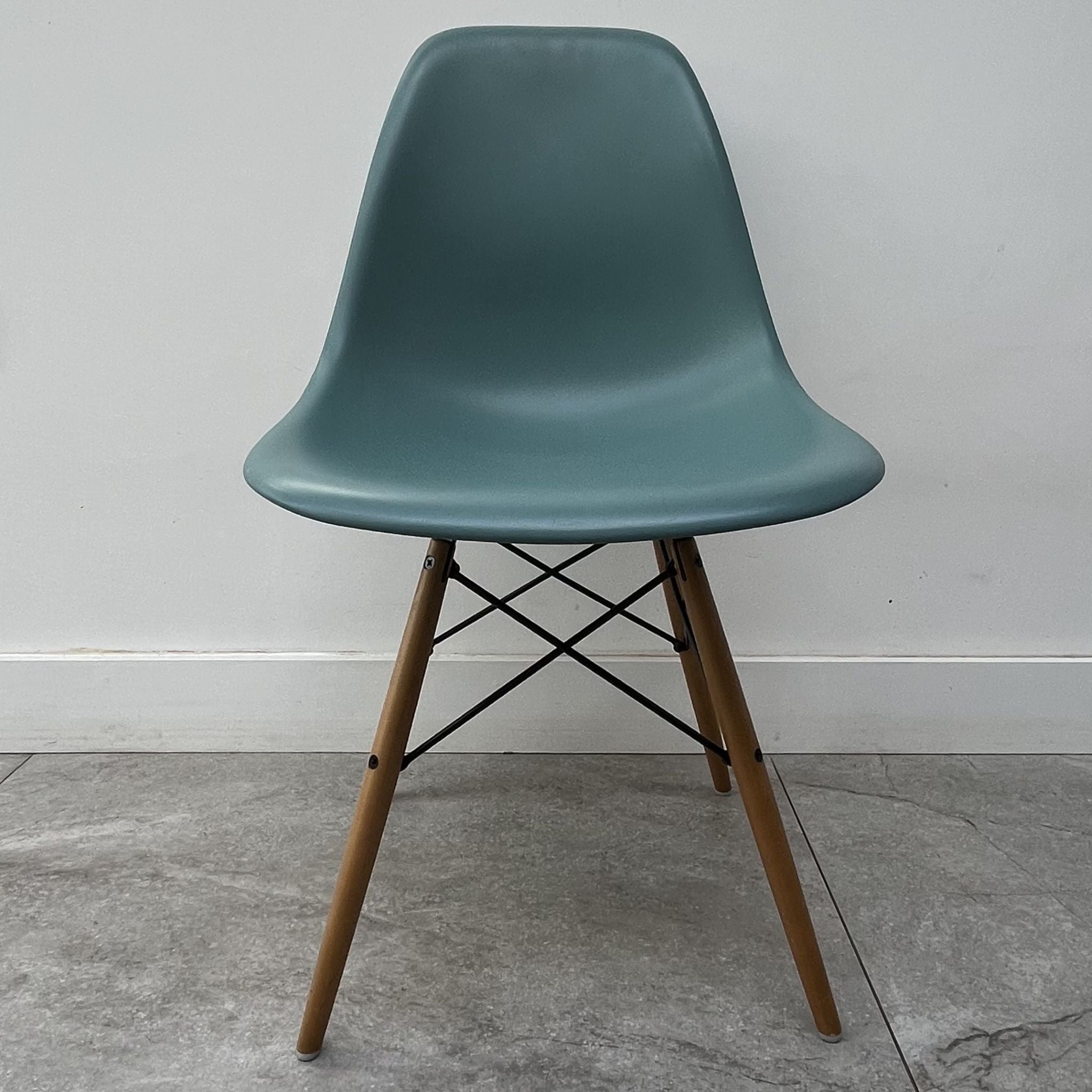 Charles Eames DSW for Vitra x14