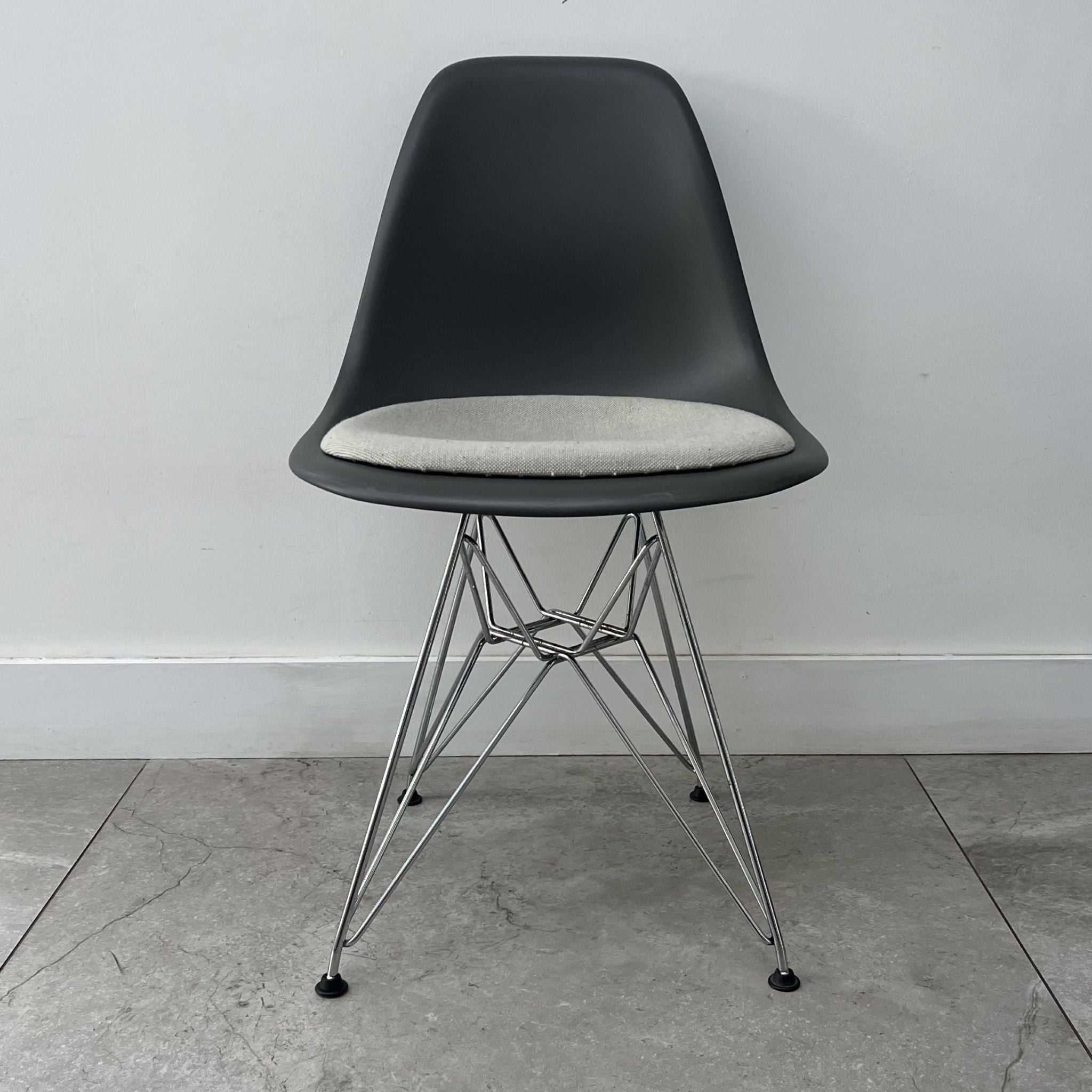 Charles Eames DSR for Vitra