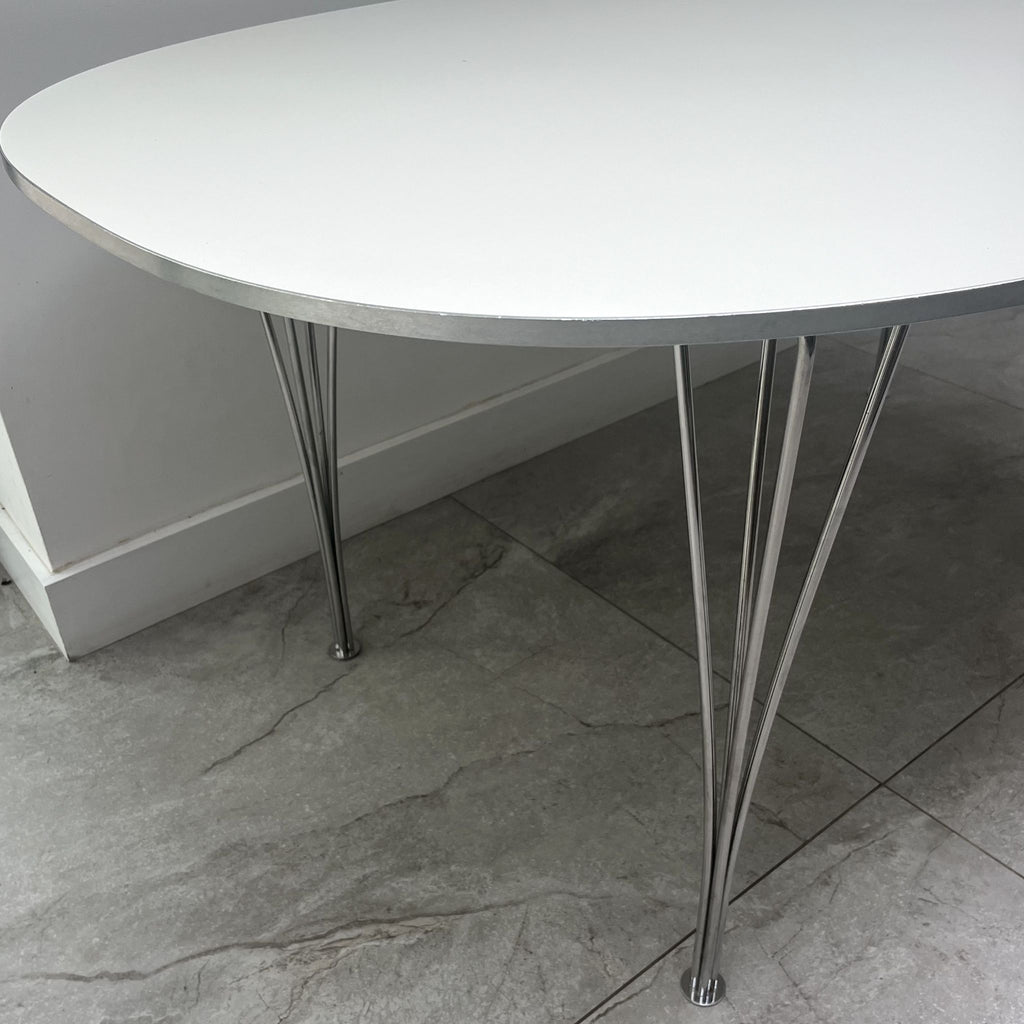 Super Ellitical Table for Fritz Hansen