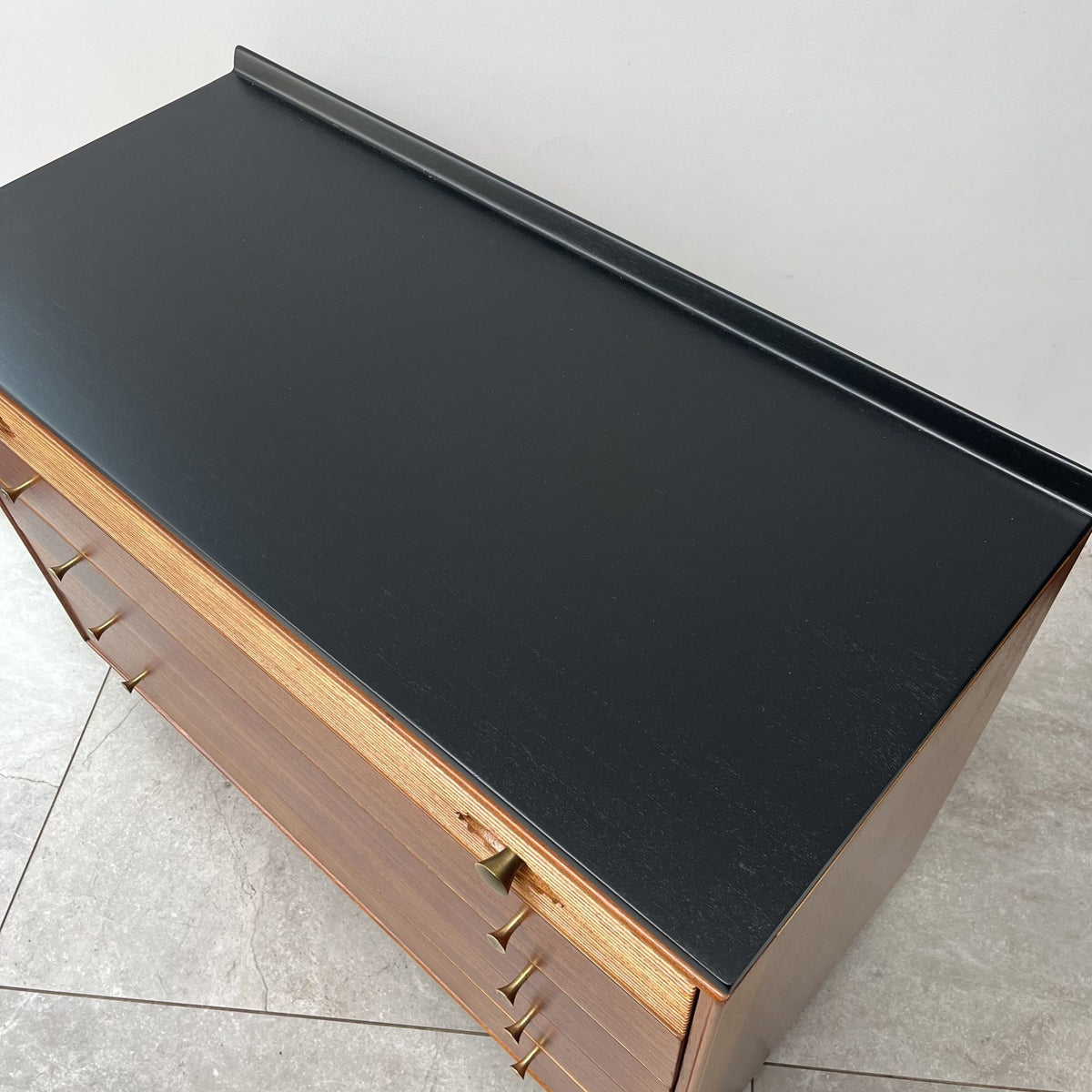 Robert Heritage Hamilton Chest of Drawers for Archie Shine