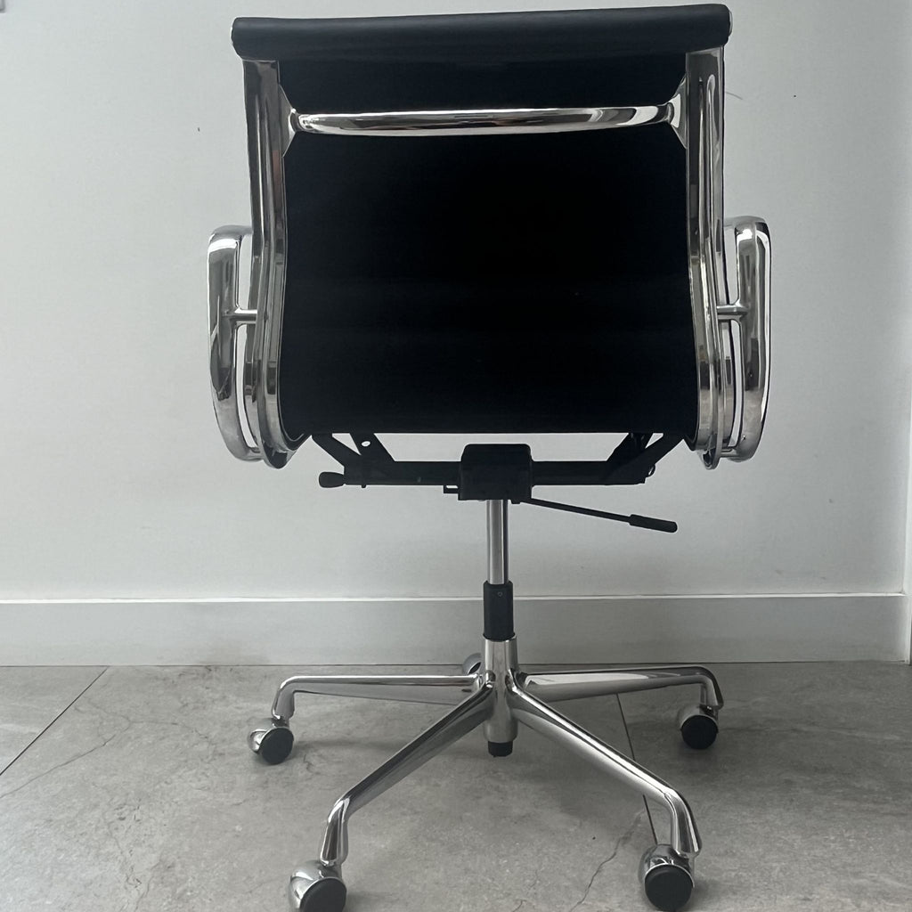 Charles Eames EA1117 for Vitra