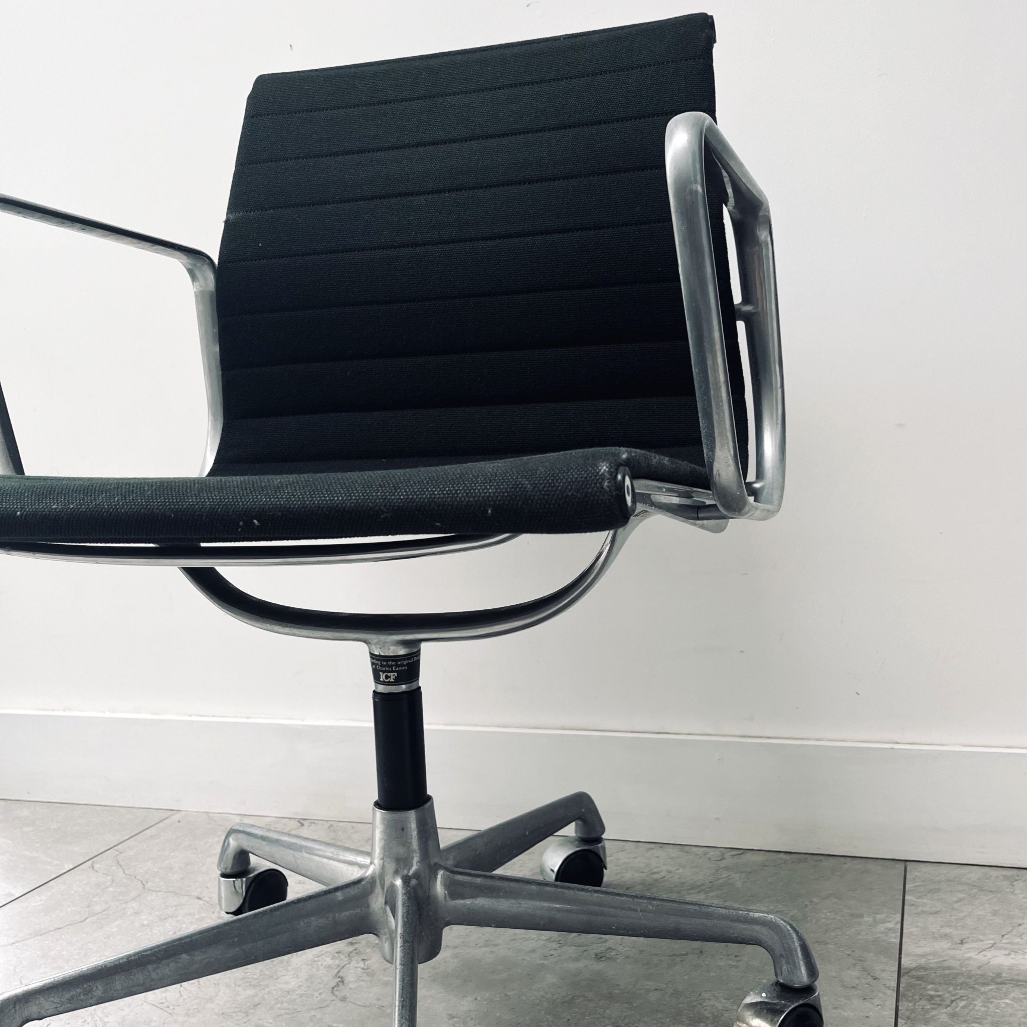 Charles Eames EA108 for ICF