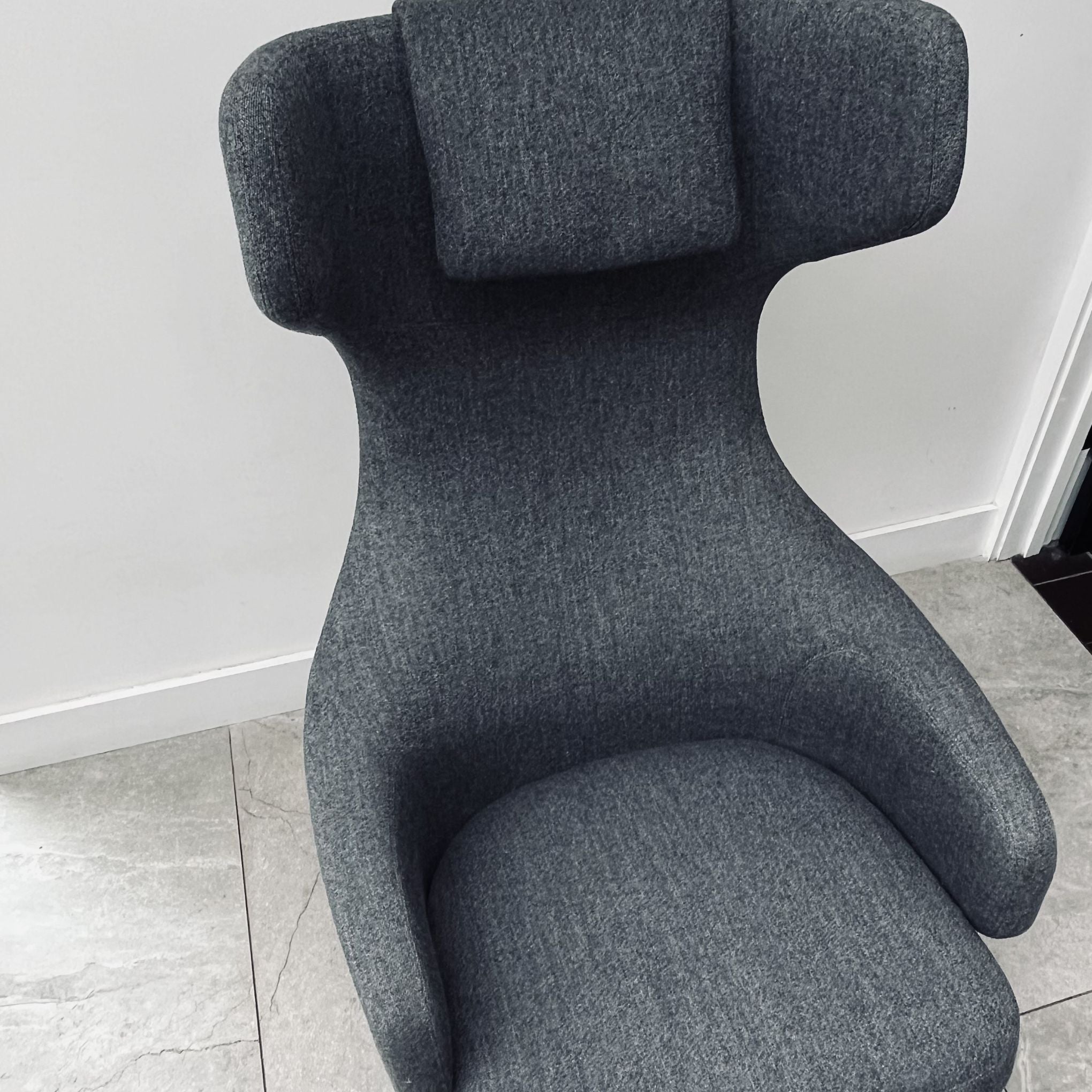 Antonio Citterio Grand Repos Lounge Chair for Vitra x2