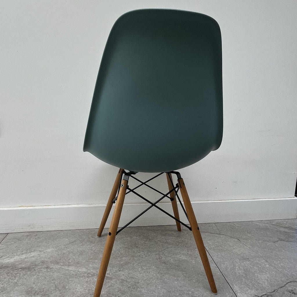 Charles Eames DSW for Vitra x14