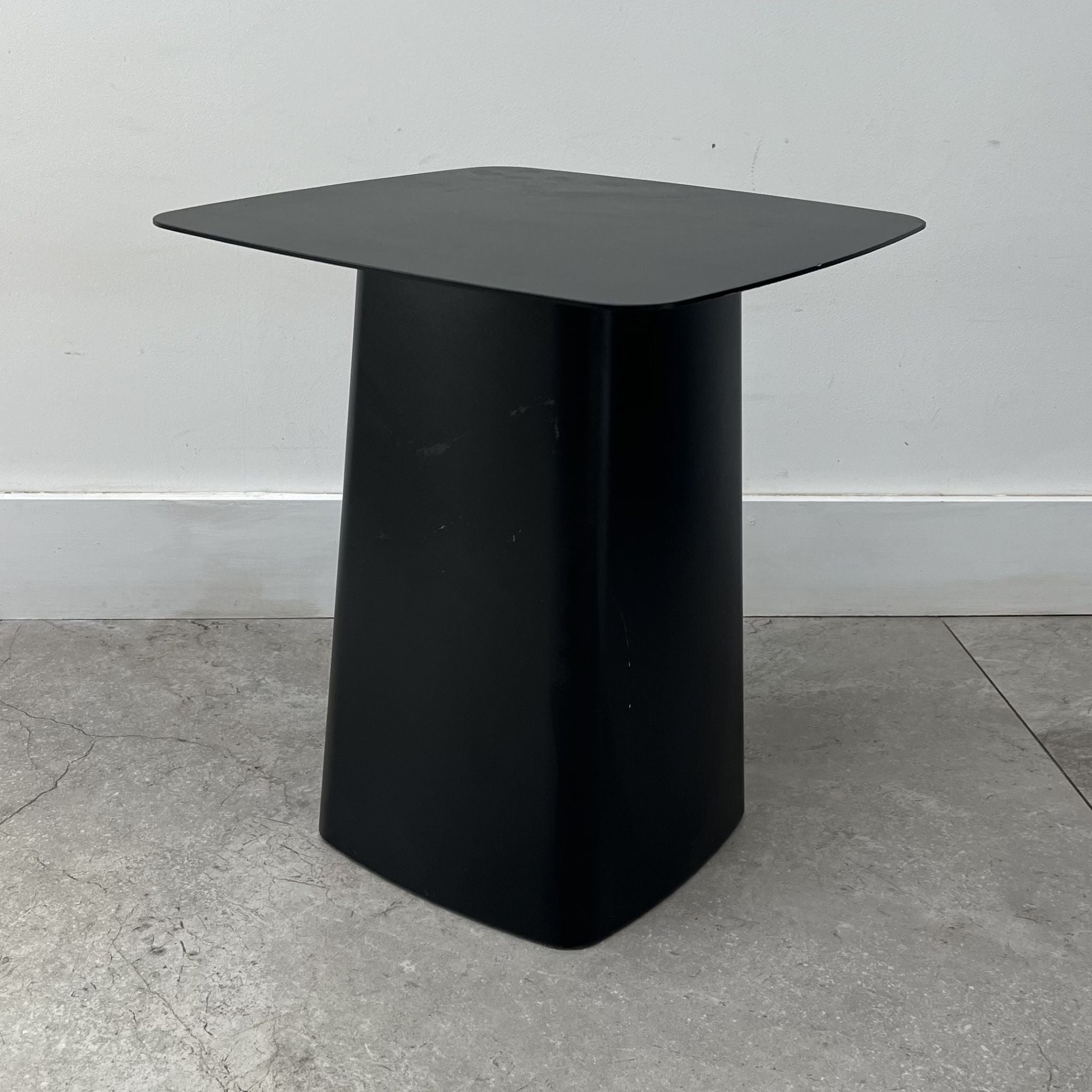 Ronan & Erwan Bouroullec Vitra Metal Side Table