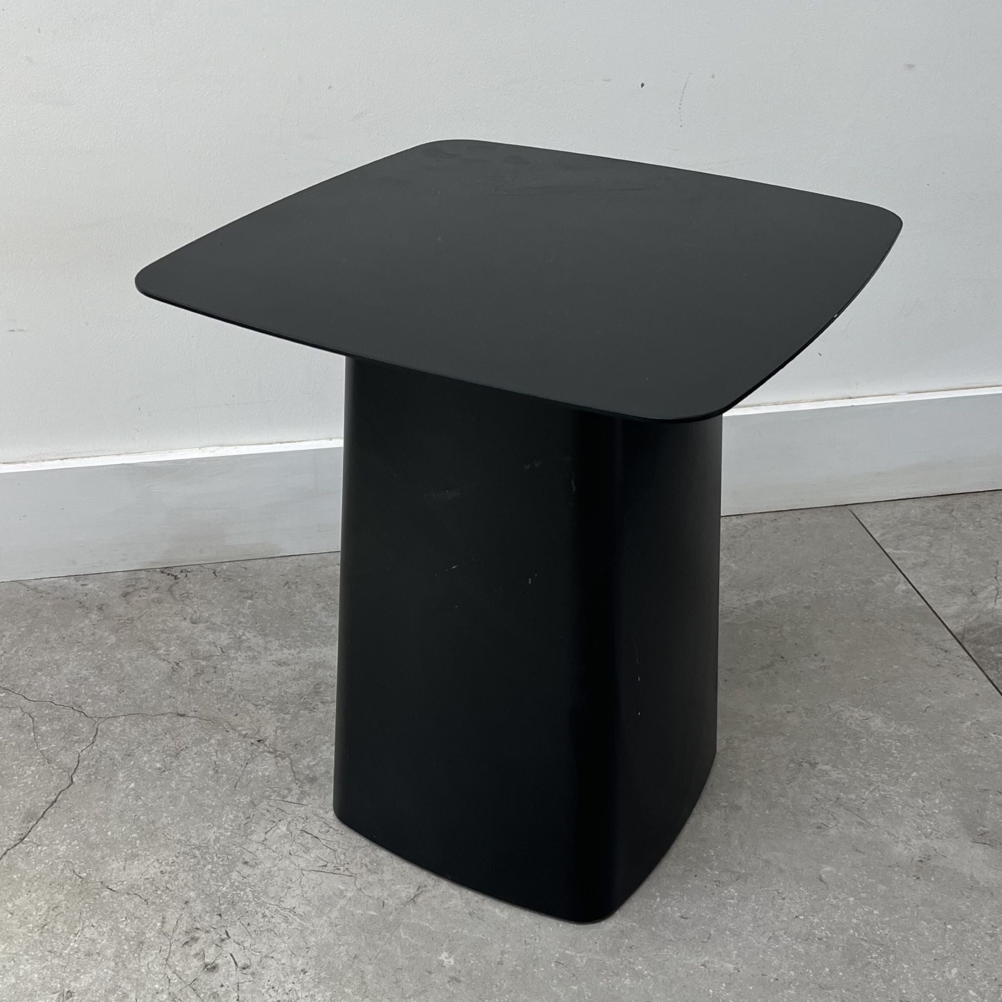 Ronan & Erwan Bouroullec Vitra Metal Side Table