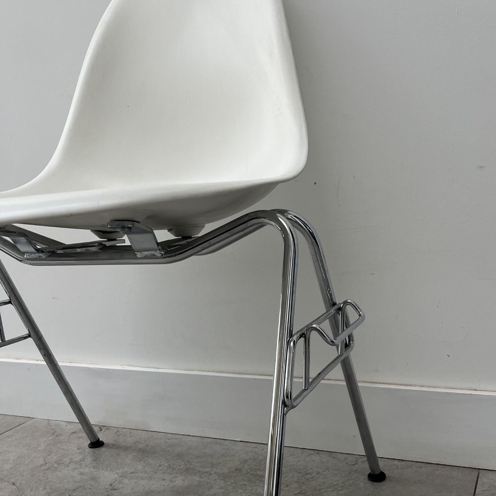 Charles Eames DSS for Vitra x7