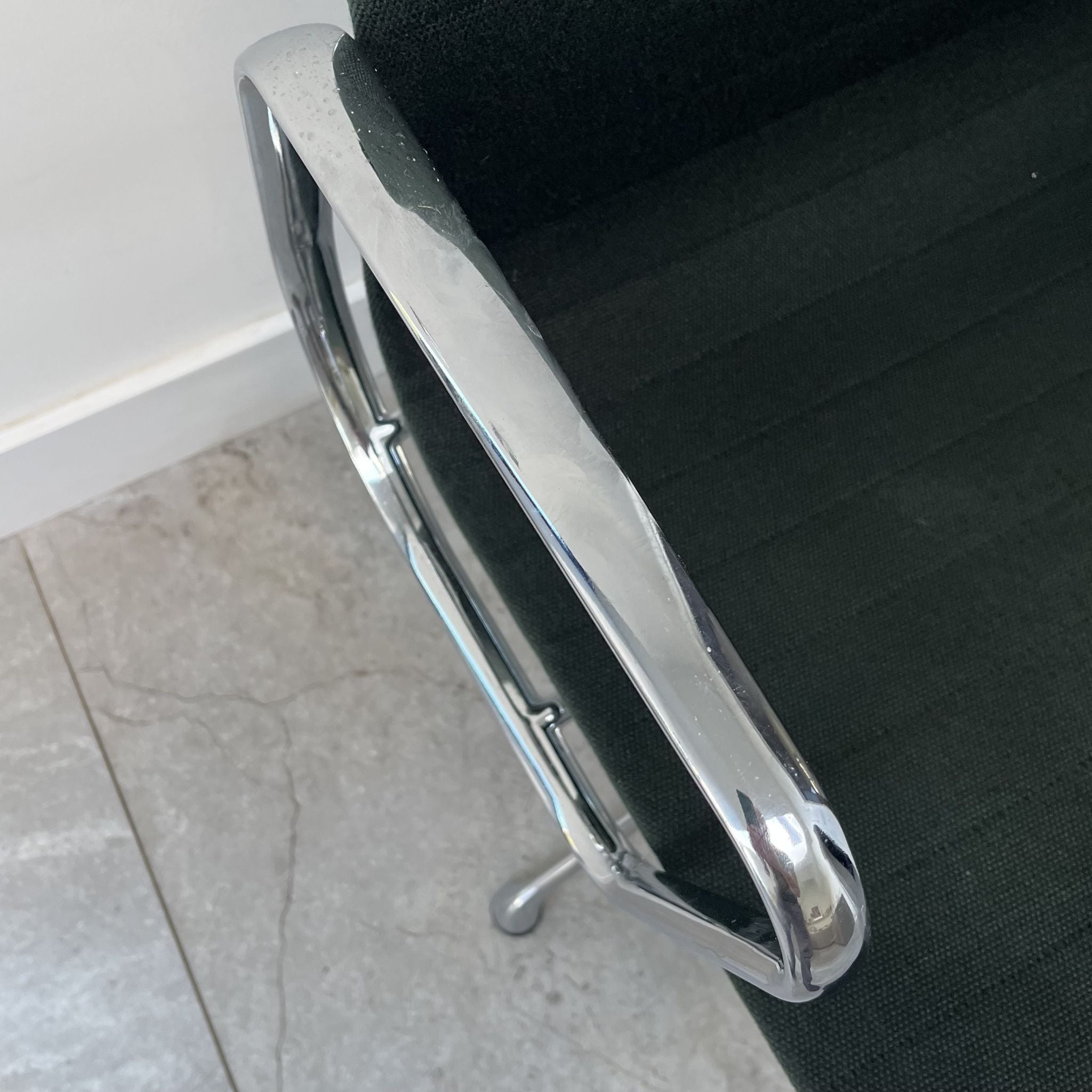 Charles Eames EA108 for ICF x4