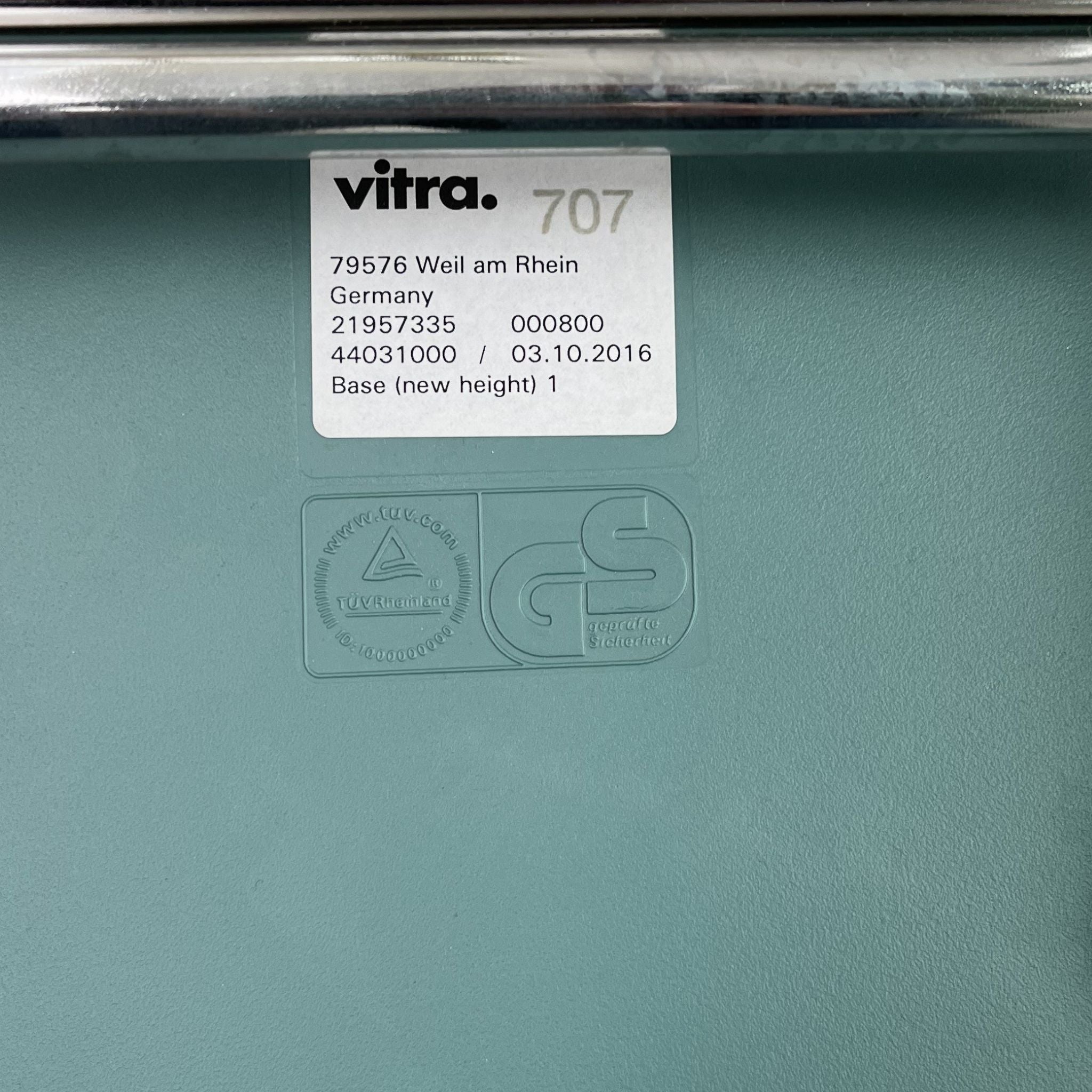 Charles Eames DSX for Vitra x3