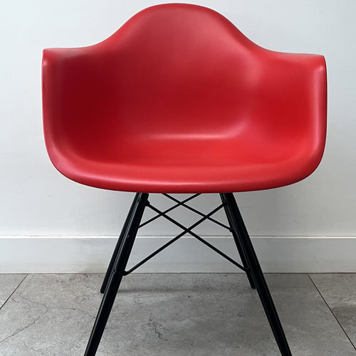 Charles Eames DAW for Vitra x4