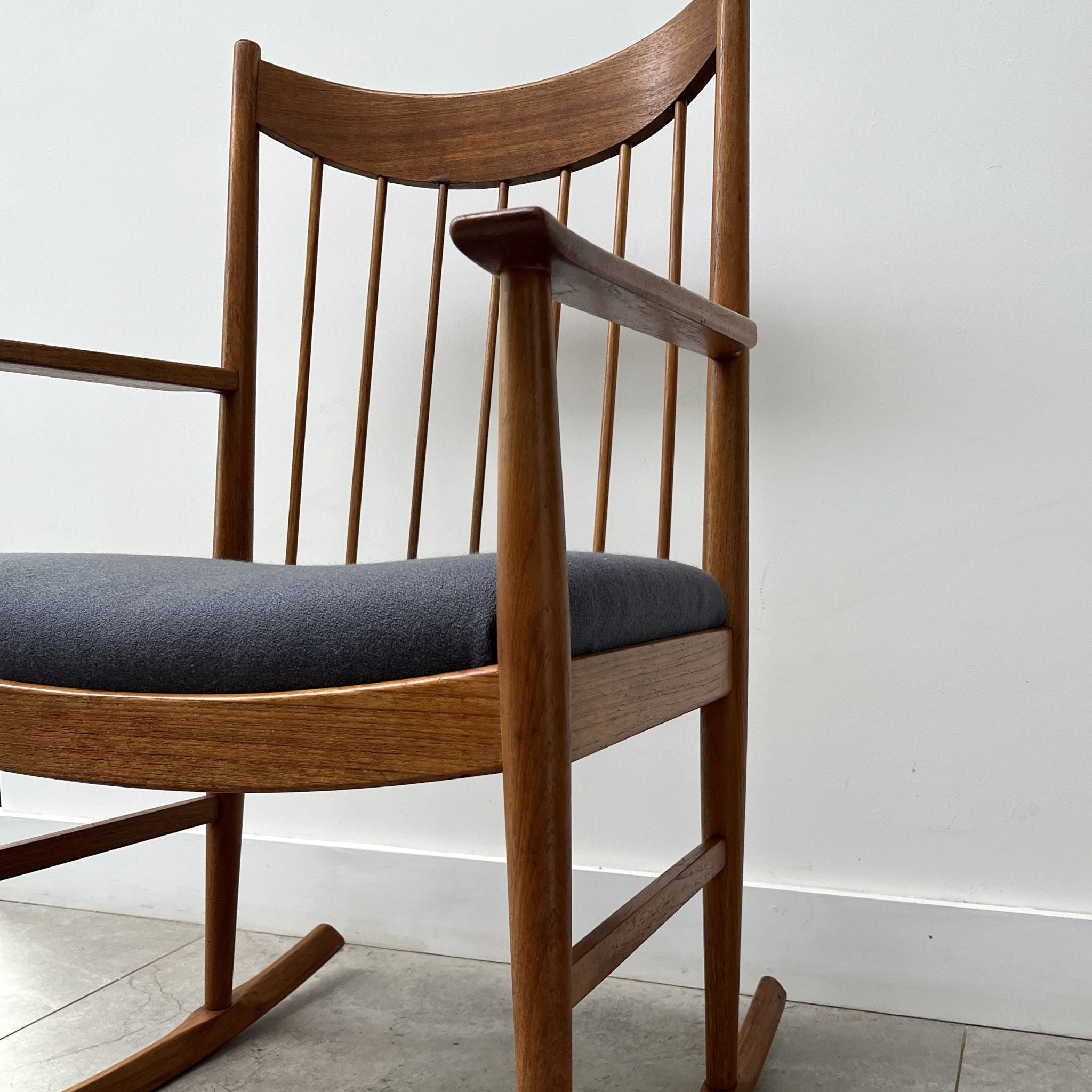 Arne Vodder Rocking Chair for Sibast