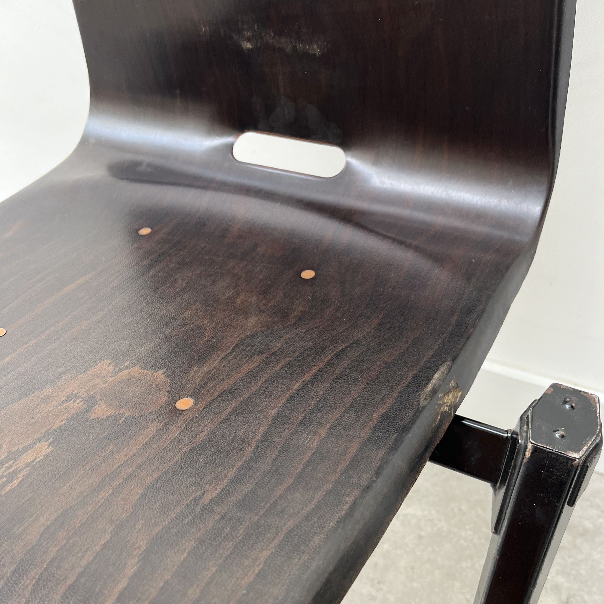 Pagholz Galvanitas S22 Stacking Chair x14