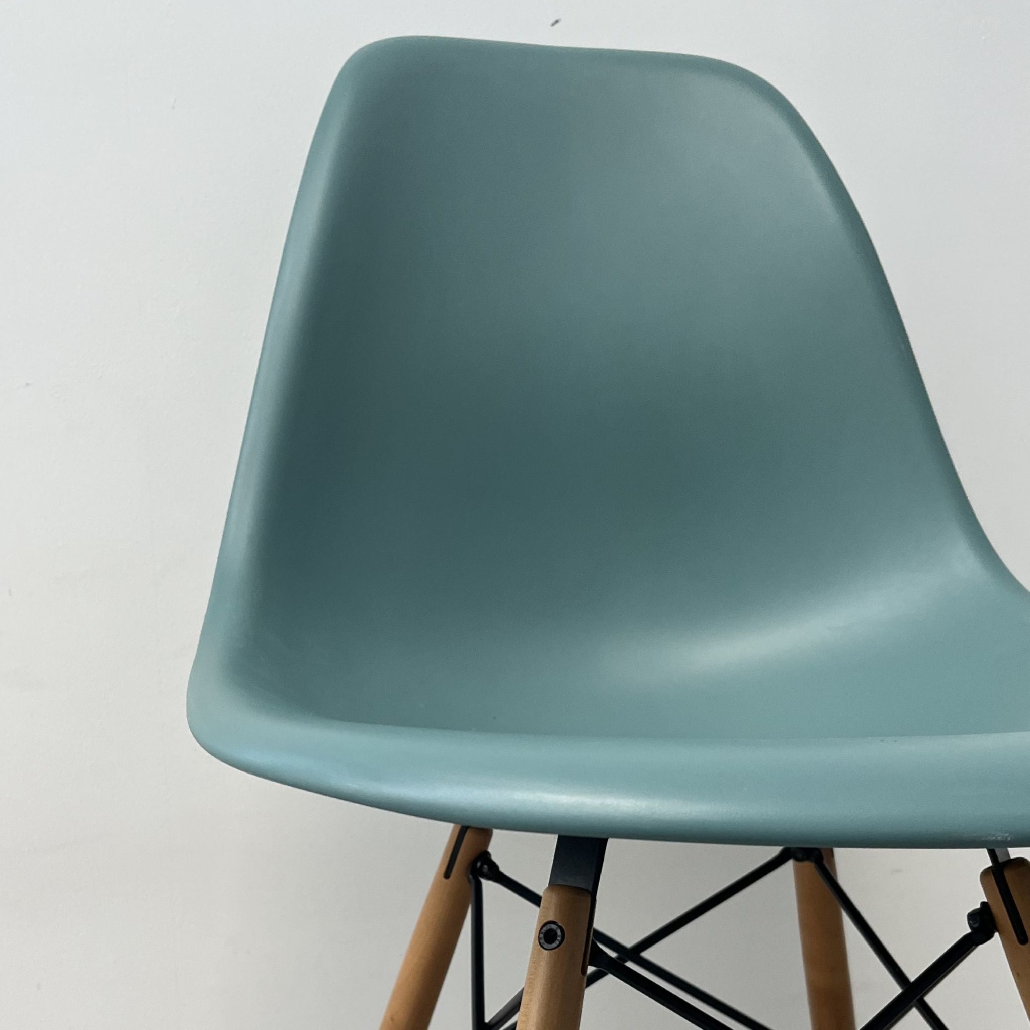 Charles Eames DSW for Vitra