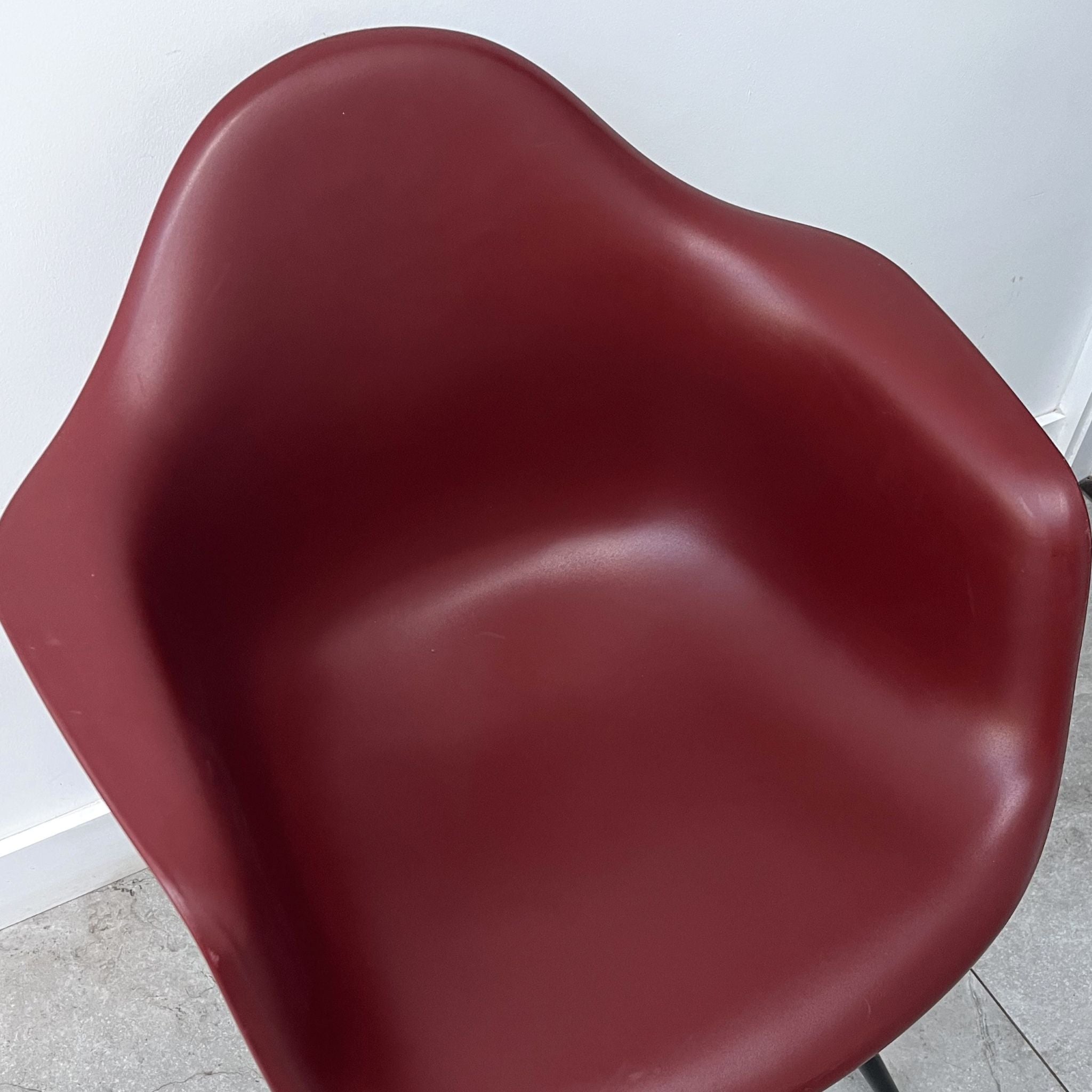 Charles Eames DAW for Vitra x4