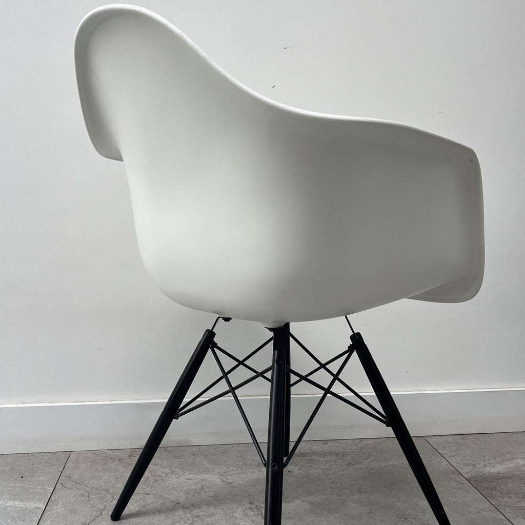 Charles Eames DAW for Vitra