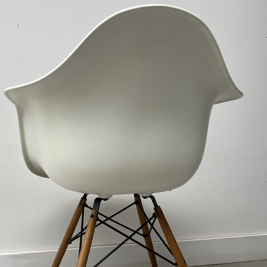 Charles Eames DAW for Vitra x6