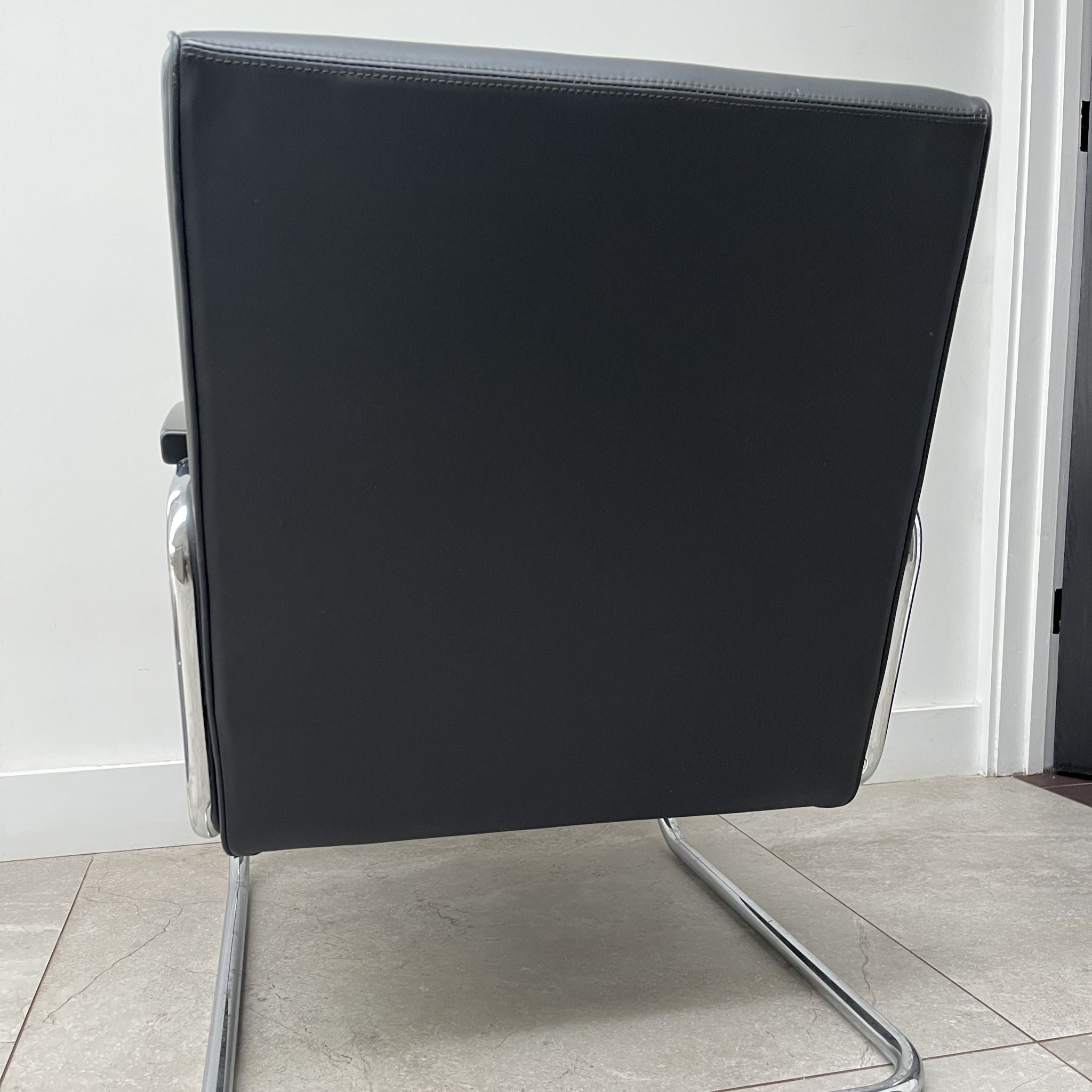 Willem Gispen S411 Armchair for Thonet