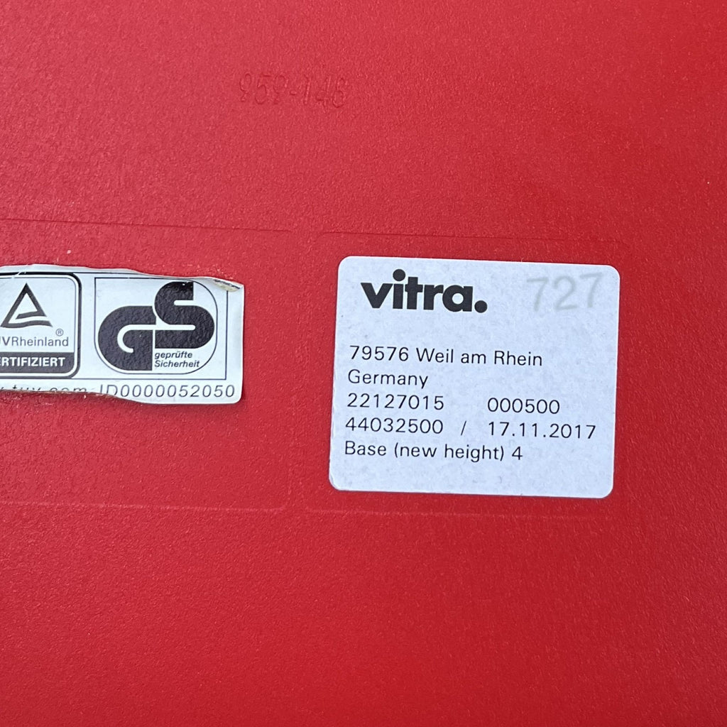 Charles Eames DAW for Vitra x5