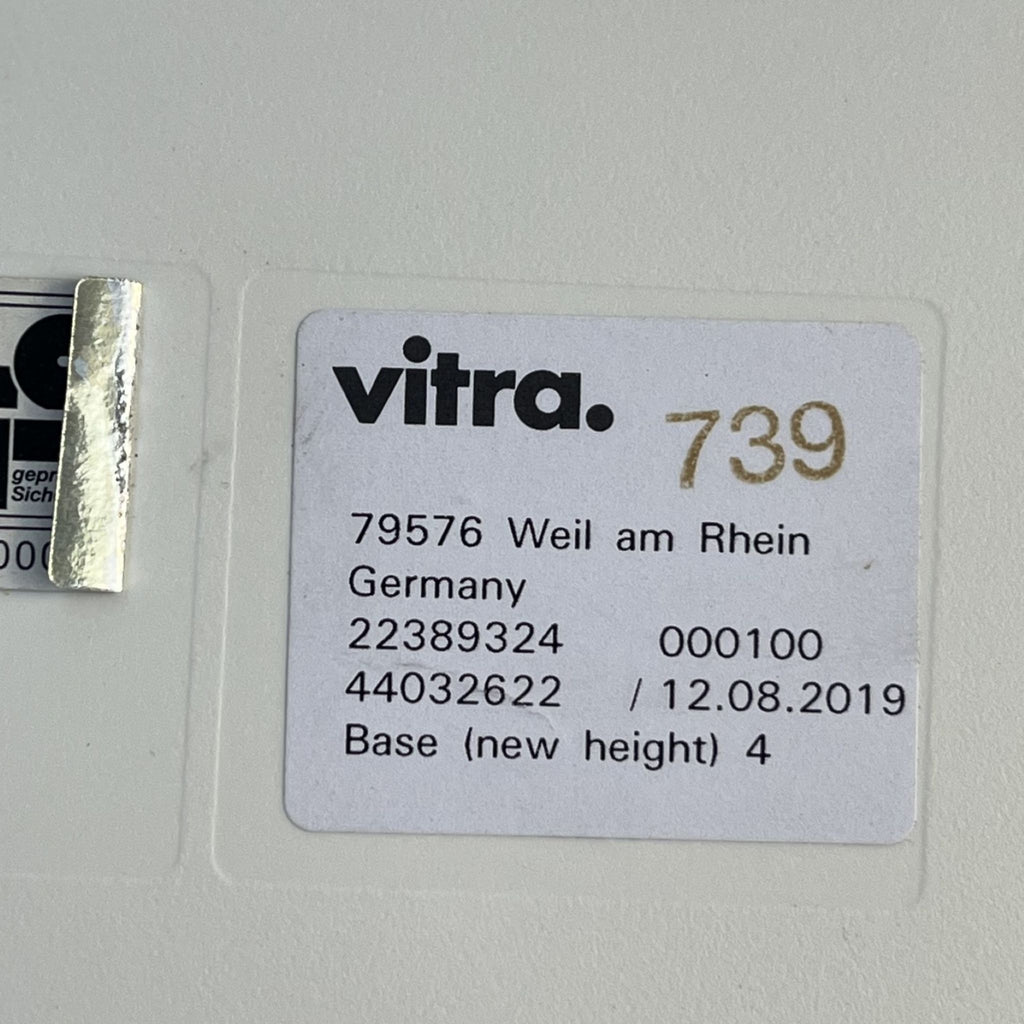 Charles Eames DAW for Vitra x5